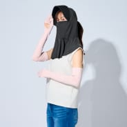 ブラック