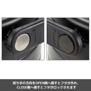 ブラック