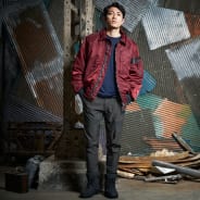 ブラック