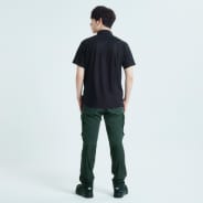 ブラック