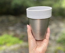 いつまでもドリンクが冷たいまま!780円の真空2WAYアイスカップホルダー