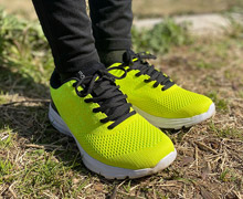 1,500円の本格スポーツシューズ!アスレシューズNEOで、春からウォーキングを始めよう!